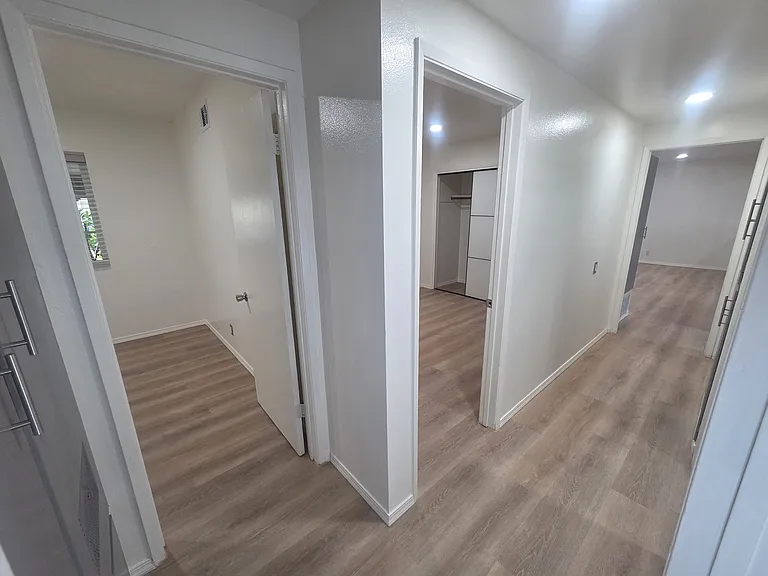 2613 Willard Ave — Photo 17
