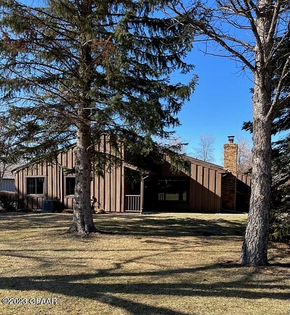 1st image of 667 High Plains Ct