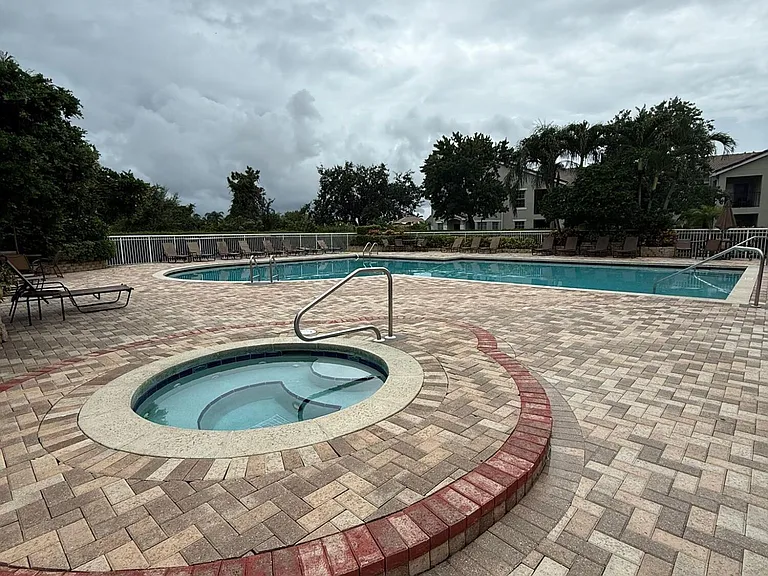 122 SW Peacock Blvd #12-202 — Photo 35