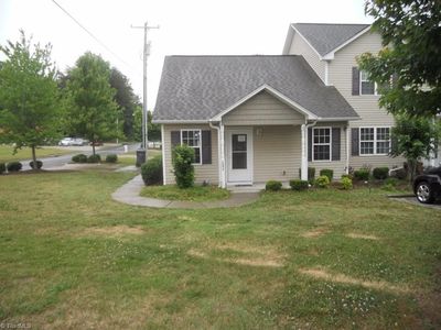 603 A Nelson St, Kernersville, NC, 27284