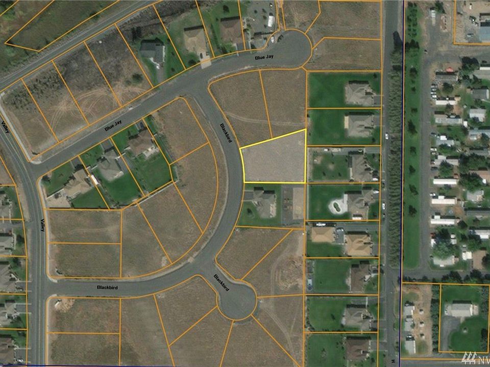 1st image of 7939 Blackbird Loop NE