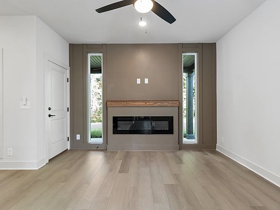 5th image of 63 Dutch Dr Lot 63