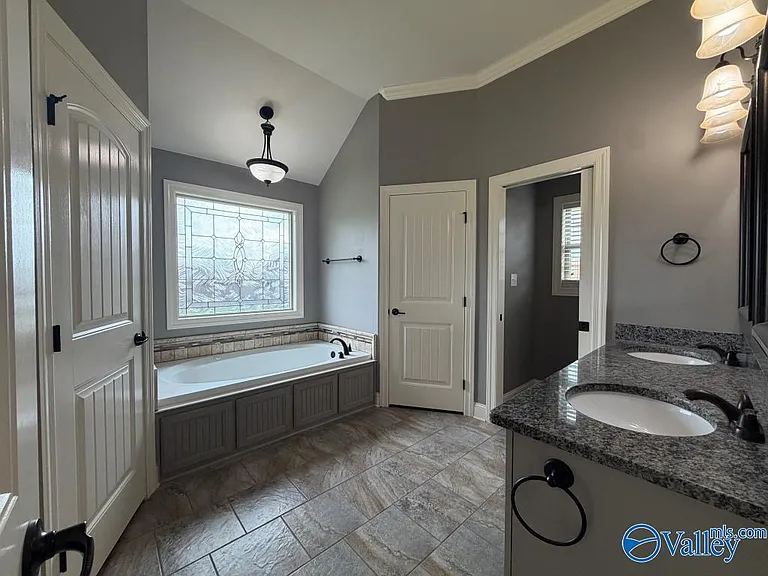 13292 Callaway Dr — Photo 17