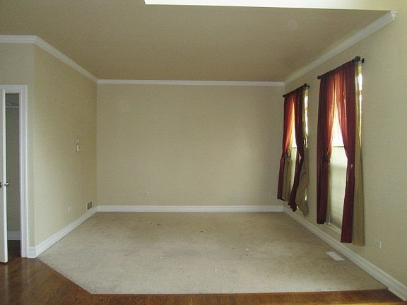 2nd image of 2980 N Cypress Poin