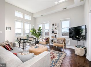 284 15th St SE APT 402, Washington, DC 20003