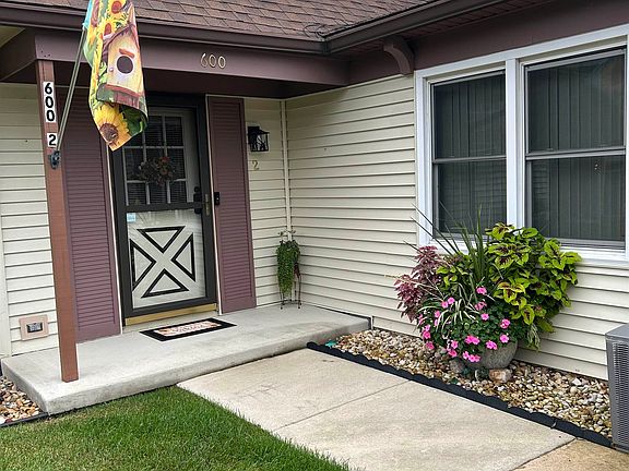 2nd image of 600 Kiwanis Ct #2