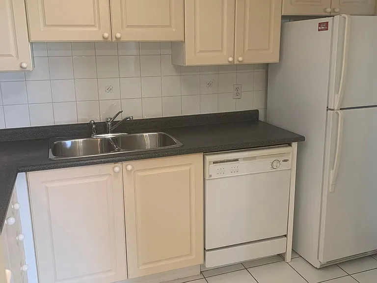 135 Hillcrest Ave #1615 — Photo 3