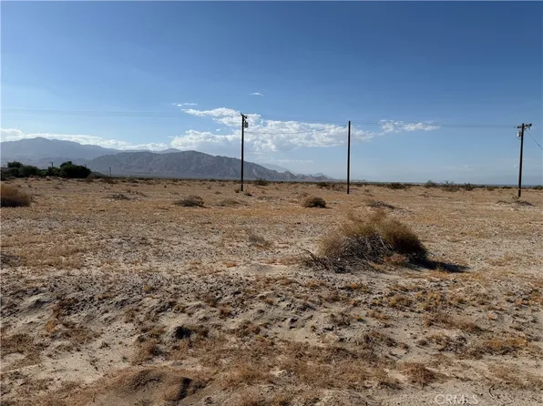 2983 New Bedford Ave, Thermal, CA 92274