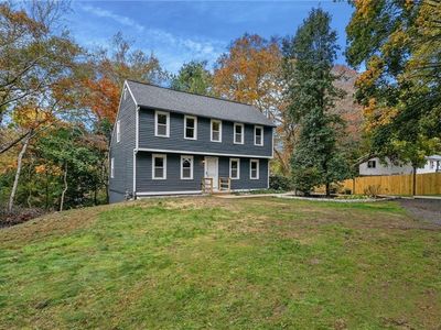 23 Canterbury Dr, Bradford, RI, 02808