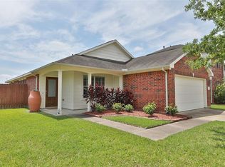 70 San Simeon Dr, Manvel, TX 77578