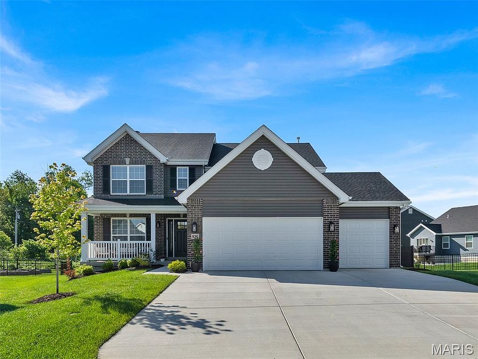 1st image of 936 Little Fieldstone Ct