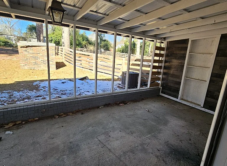 307 Unit A Large covered patio