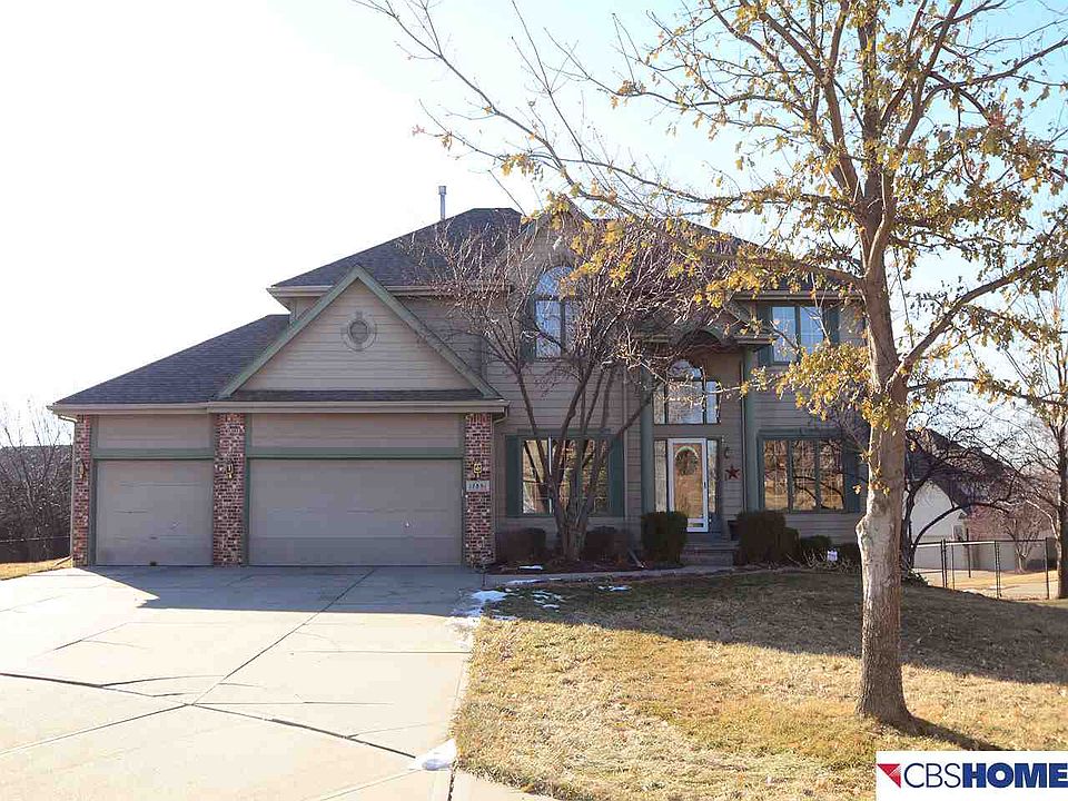 1st image of 17891 Hickory Cir