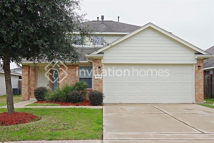 1st image of 19235 Dillsbury Ct