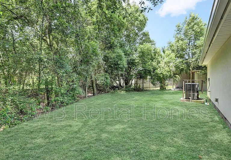7952 Dekle Ave — Photo 15
