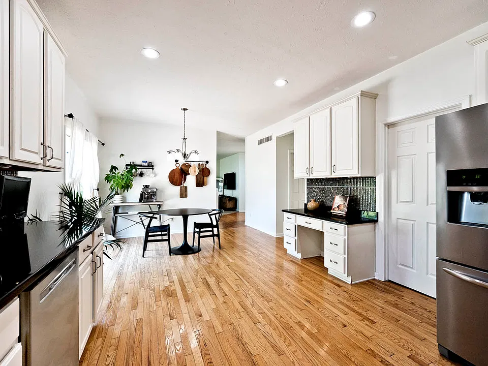 12160 Everwood Cir