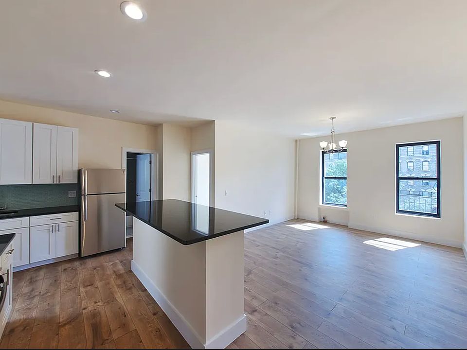 1st image of 100 W 139th St APT 27B