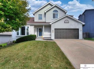 17116 Poppleton Ave, Omaha, NE 68130