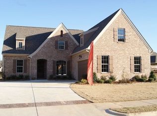 307 Windsor Dr N, Oxford, MS 38655