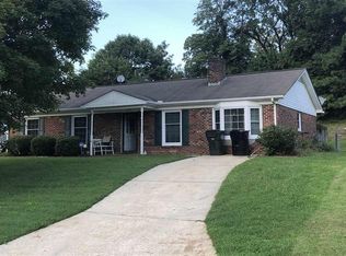 2355 Buckingham Rd, Burlington, NC 27217