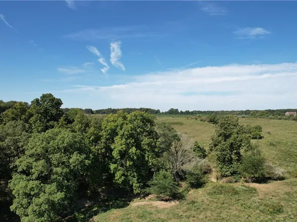 E 1300th Ave, Newton, IL 62448