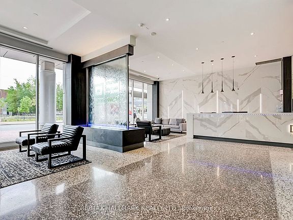 4th image of 218 Queens Quay W #402