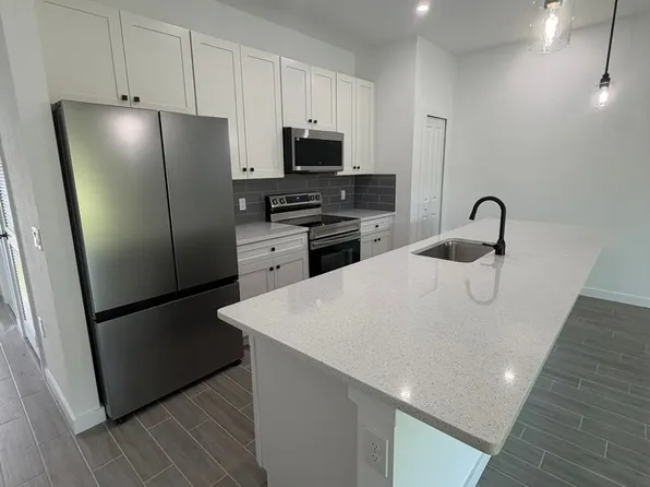 2212 Leda Ave S, Lehigh Acres, FL 33973