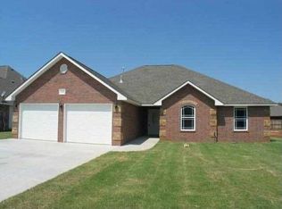 1416 W 14th Ave, Stillwater, OK 74074