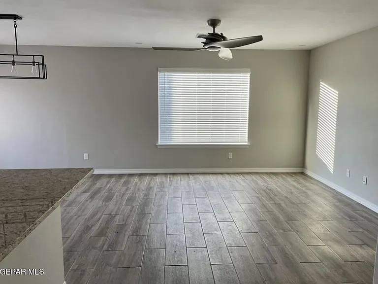 12216 Costa Brava Pl — Photo 2