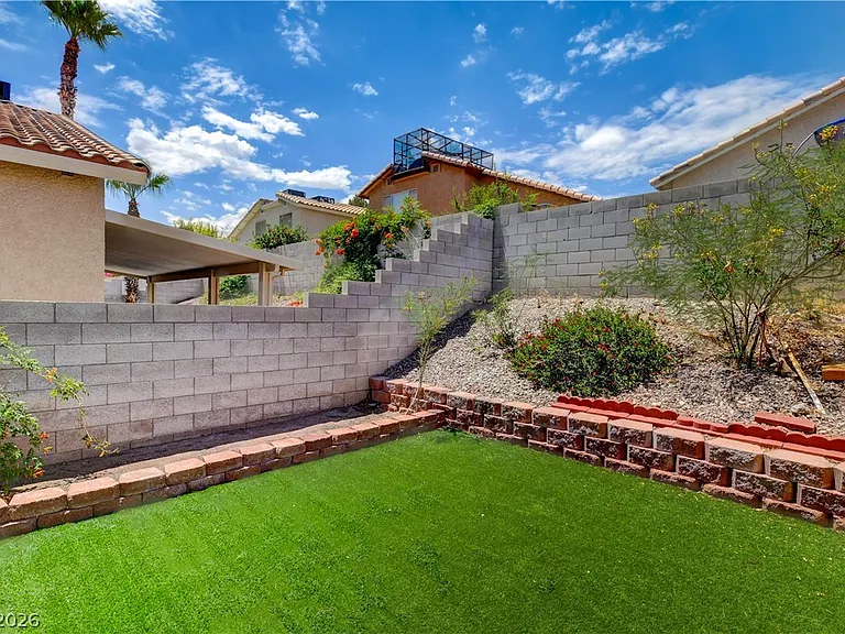 3557 Sedwick Dr — Photo 48