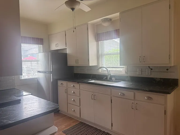 807 E Atlantic St — Photo 8