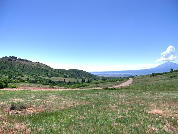 2nd image of Tres Valles Lot 74