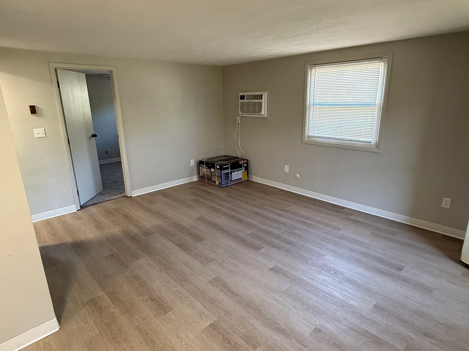2 bed, 575 sqft, $950 — Photo 3