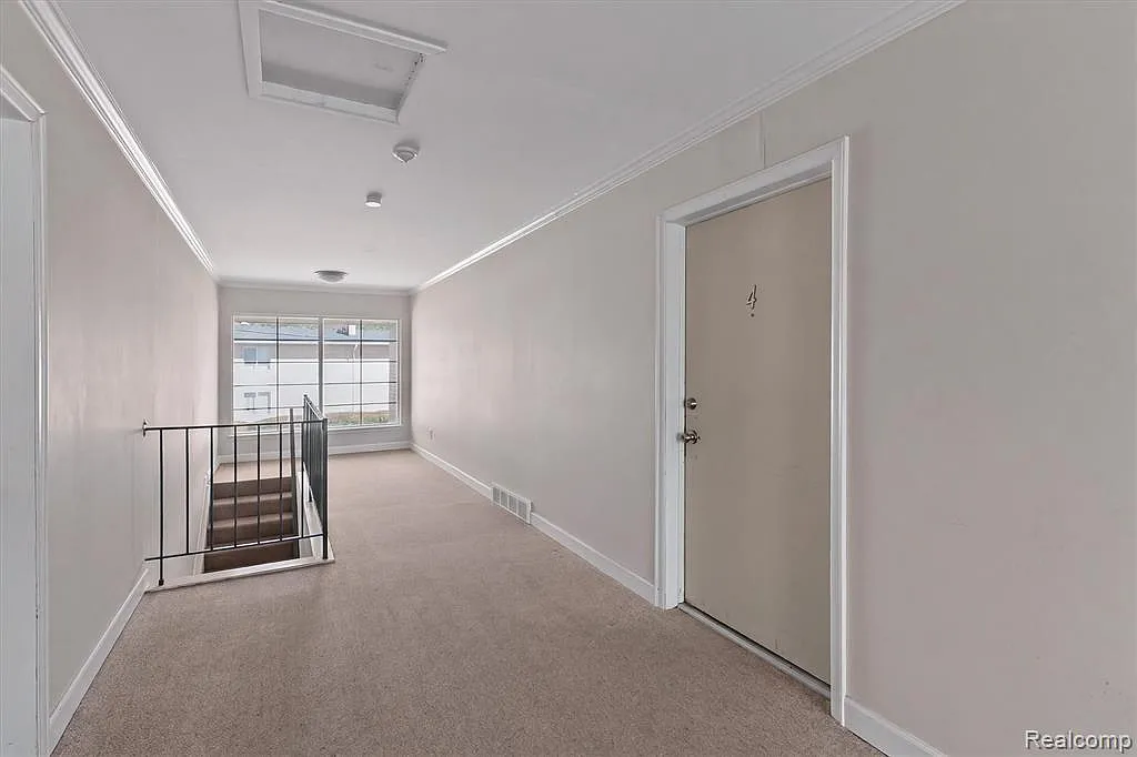 2 bed, 2.0 bath, 1012 sqft, $1,299 — Photo 4