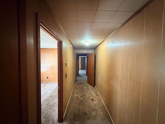 3rd image of 1406B River St