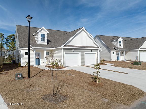 3rd image of 214 Sandpiper Place