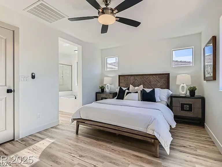 5873 Skyfall Ct — Photo 38