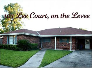101 Lee Ct, River Ridge, LA 70123