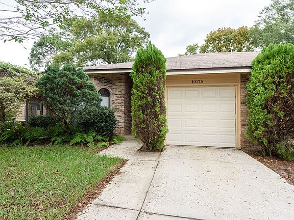 4th image of 10175 Geni Hill Cir N