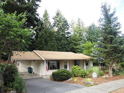 1st image of 17028 NE 107th St