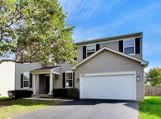 2754 Bull Run Dr, Aurora, IL 60503