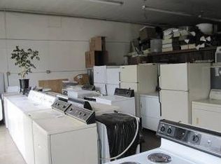 4056 Main St, Springfield, OR 97478