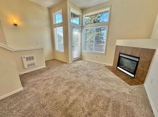 11211 Greenwood Ave N UNIT A, Seattle, WA 98133