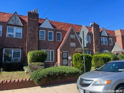 116-40 224th Street, Cambria Heights, NY, 11411