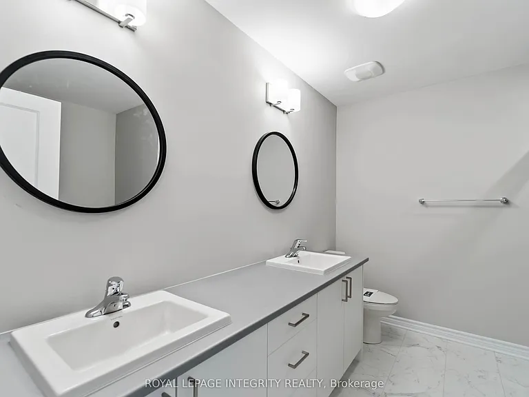 634 Fisher St — Photo 28