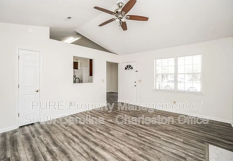 8554 S Waccamaw Ct — Photo 3