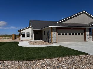 406 Walnut Ct E UNIT 10A, Saratoga, WY 82331
