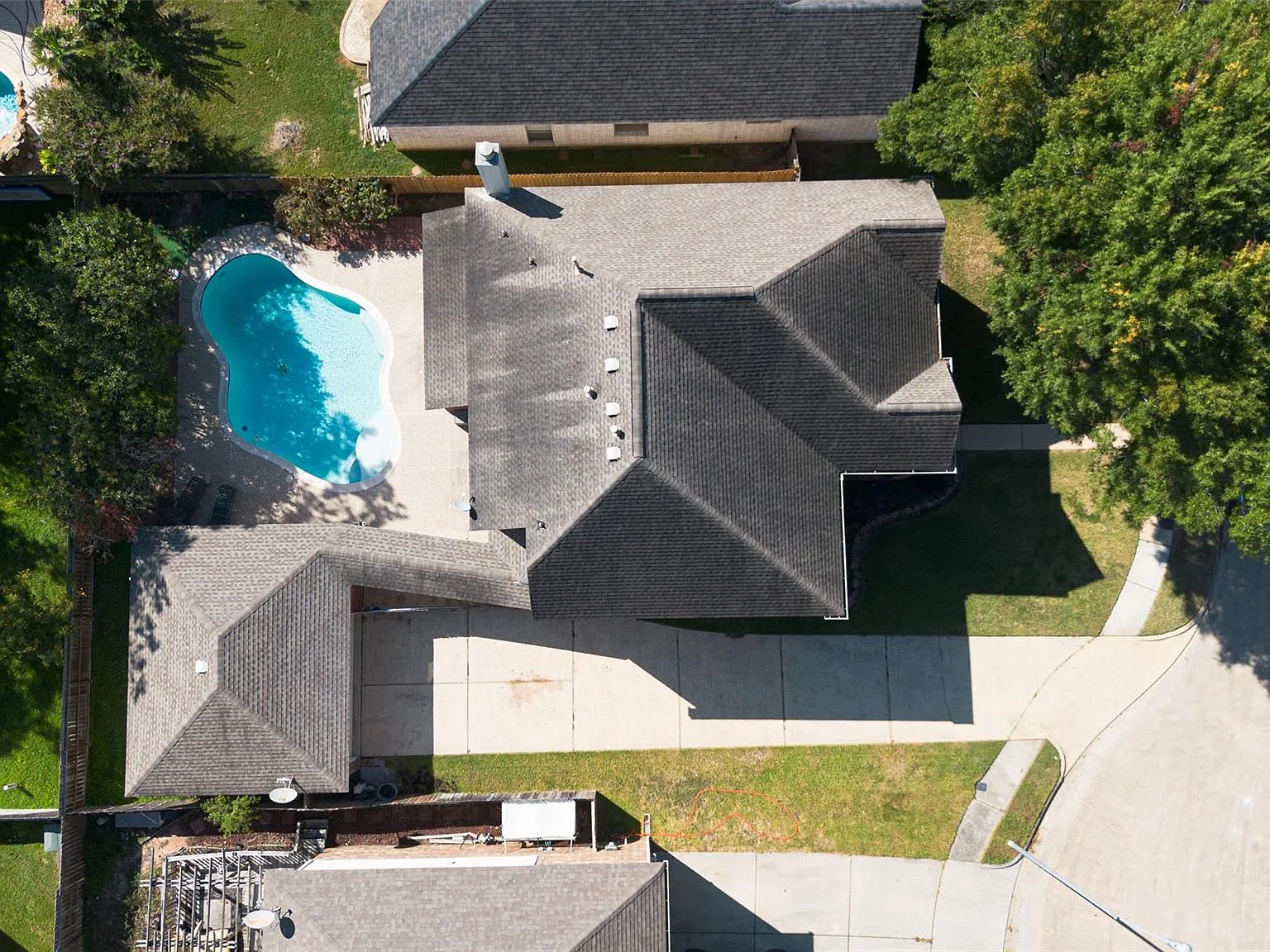 5 bed, 3.5 bath, 3270 sqft, $3,800 — Photo 4