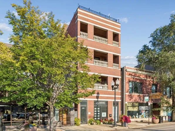 4245 N Lincoln Ave #4, Chicago, IL 60618
