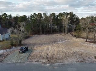 1223 Sherman Oaks Dr, Wilmington, NC 28411
